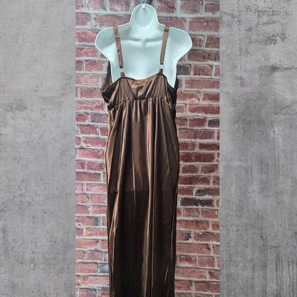 🧵 Wild Fable Dark Brown Satin Slip Dress XXS – Eco-Friendly Midi with Lace Trim - Picture 3 of 6